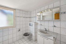Bad EG Renovierungsbed�rftiges 2-Familienhaus mit gro�em Garten und Ausbaupotenzial in Forbach