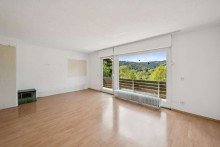 Wohnzimmer Ruhige Waldrandlage mit Weitblick - EFH mit gro�em Grundst�ck und vielf�ltigem Entwicklungspotenzial