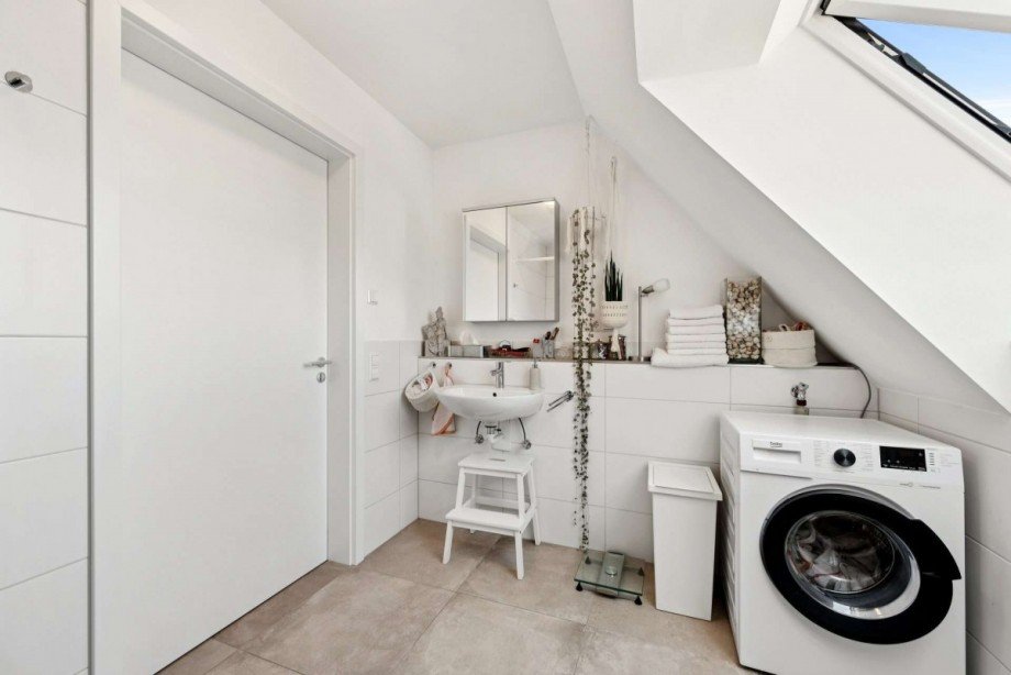 Bad Dachgeschosswohnung Pleidelsheim