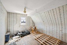 Dachgeschoss Naturnahes Wohnen in Betra mit gro�z�gigem Grundst�ck und Ausbaupotenzial