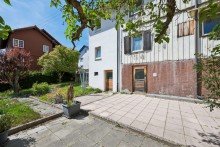 Au�enansicht Terrasse Renovierungsbed�rftiges 2-Familienhaus mit gro�em Garten und Ausbaupotenzial in Forbach