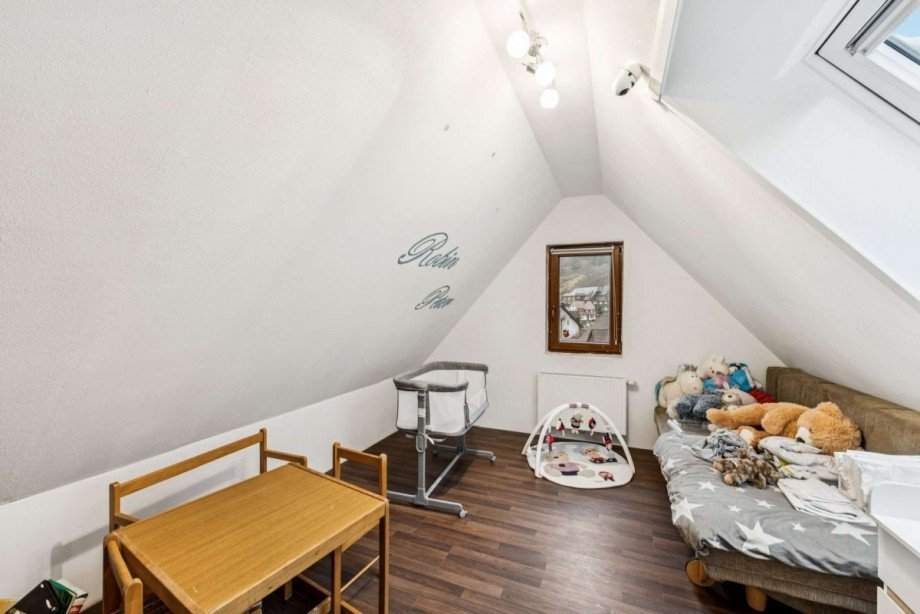 Kinderzimmer DG Mehrfamilienhaus Baiersbronn