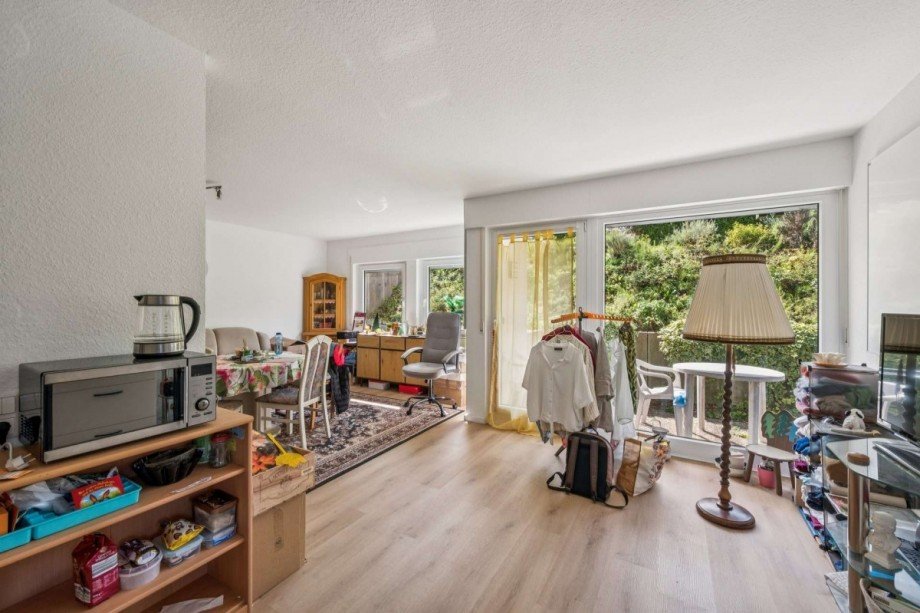 Wohnzimmer Souterrainwohnung Gernsbach