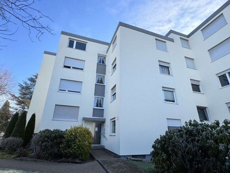 Au�enansicht Straubenhardt-Schwann Etagenwohnung Charmante 3-Zi. Wohnung mit Balkon und Weitblick in Straubenhardt-Schwann
