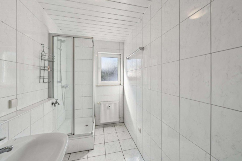 Bad 1. OG Mehrfamilienhaus Ladenburg