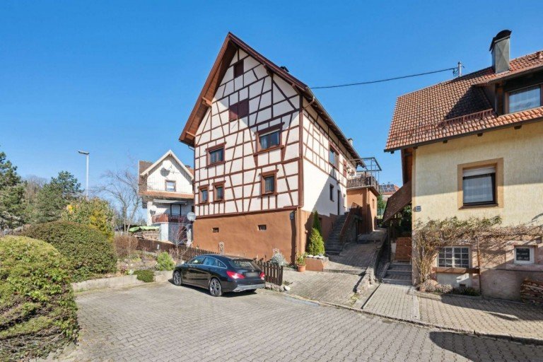 Au�enansicht Forbach Einfamilienhaus Platz f�r Ihre Wohntr�ume - 1-2 Familienhaus in Forbach