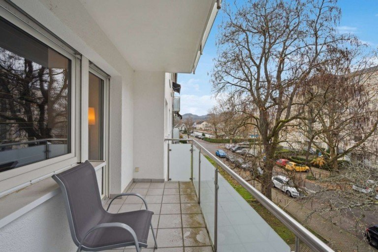 Balkon Gaggenau Etagenwohnung Erste Wohnung f�r Singles oder Paare - kernsanierte 2-Zi. Wohnung mit Balkon in Gaggenau