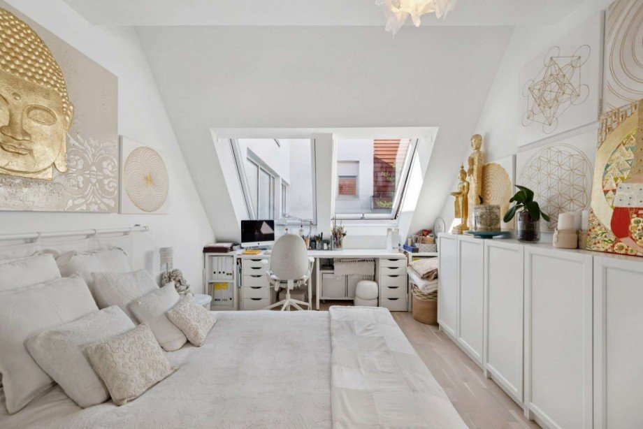 Schlafzimmer Dachgeschosswohnung Pleidelsheim