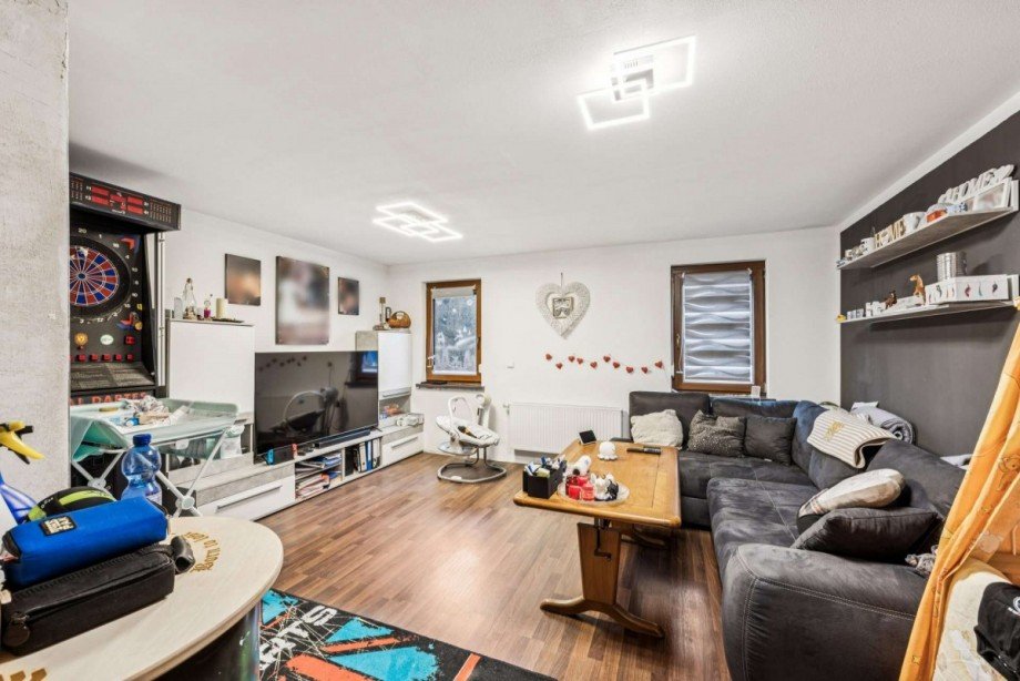 Wohnzimmer DG Mehrfamilienhaus Baiersbronn