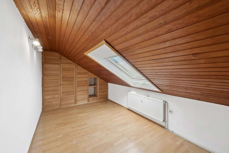 Raum DG Mehrfamilienhaus Ladenburg