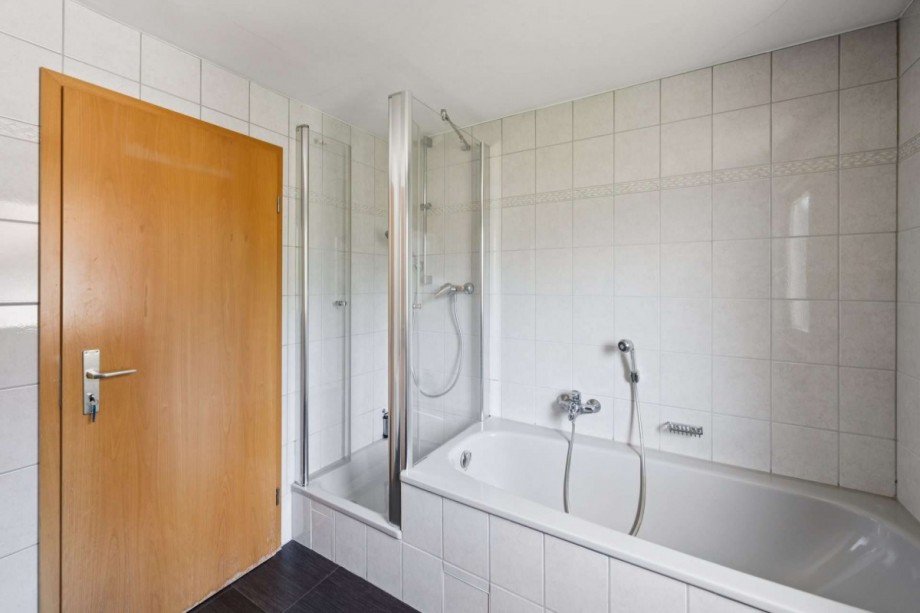Bad 1. OG Zweifamilienhaus Forbach