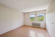 Schlafzimmer Ruhige Waldrandlage mit Weitblick - EFH mit gro�em Grundst�ck und vielf�ltigem Entwicklungspotenzial