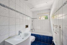 Bad Ruhige Waldrandlage mit Weitblick - EFH mit gro�em Grundst�ck und vielf�ltigem Entwicklungspotenzial