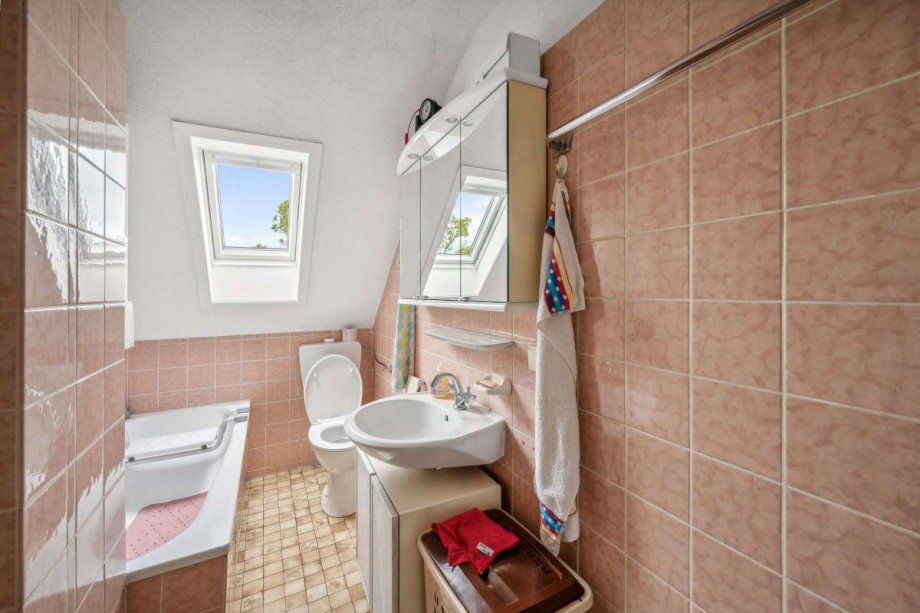Bad Dachgeschosswohnung Gaggenau