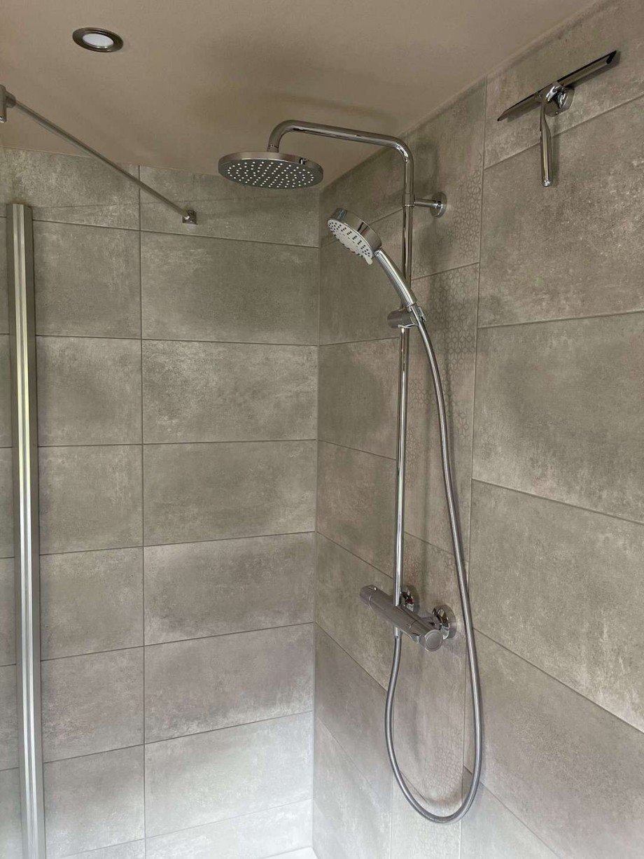 Dusche Etagenwohnung Baiersbronn-Huzenbach